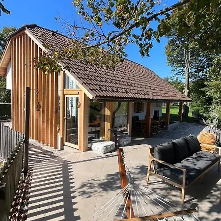 House-tanjevica Casa vacanze Kostanjevica na Krki
